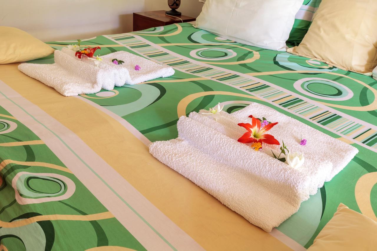 Airport Guesthouse Entebbe Eksteriør bilde